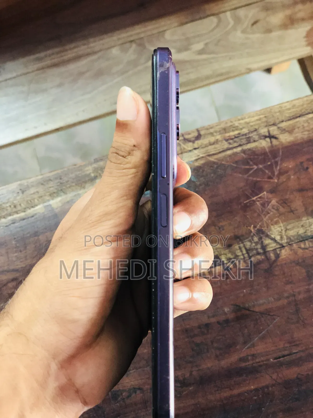 Vivo T4x 128 GB Purple