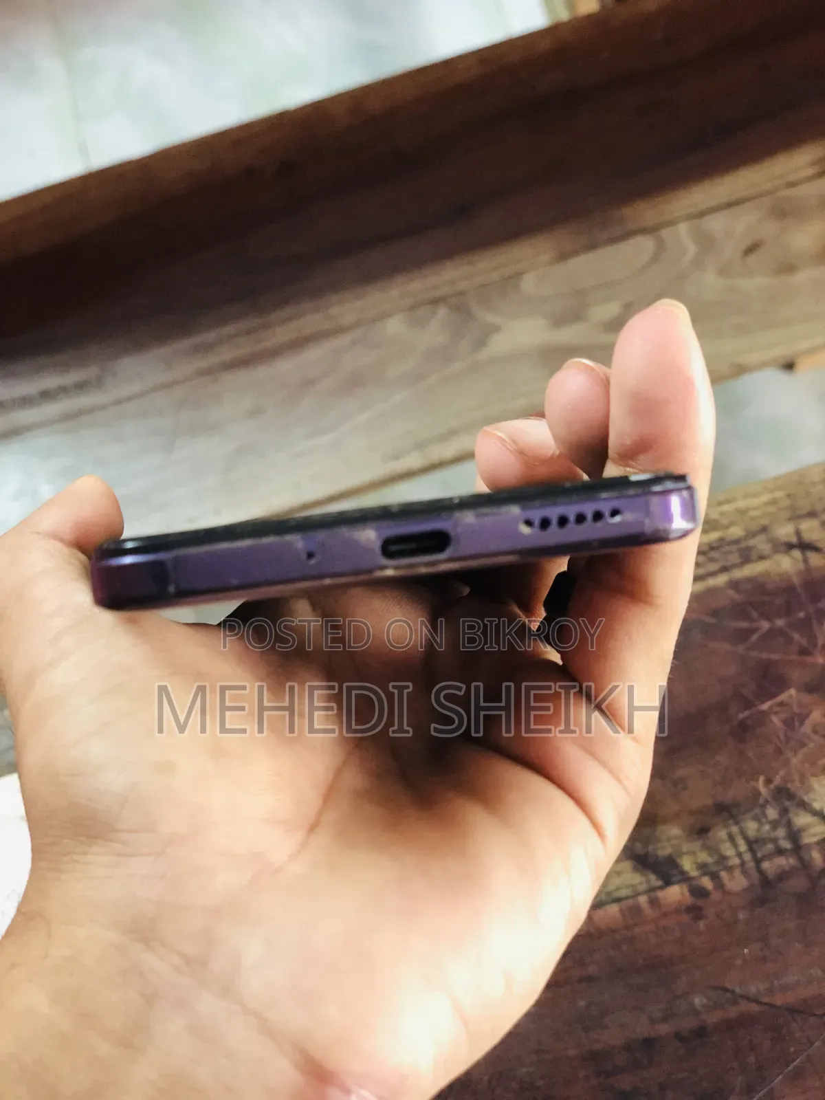 Vivo T4x 128 GB Purple