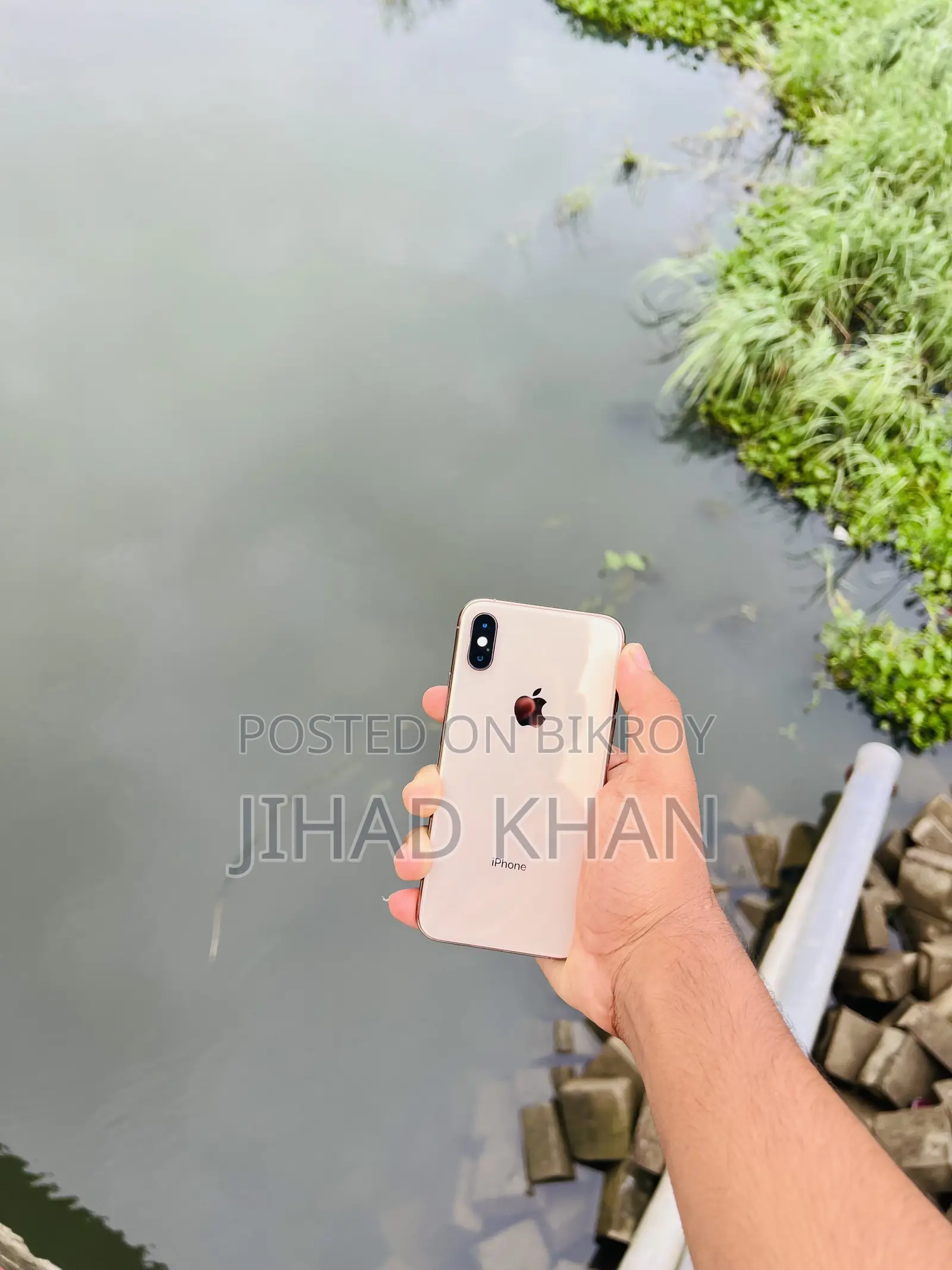 Apple iPhone XS 64 GB Gold