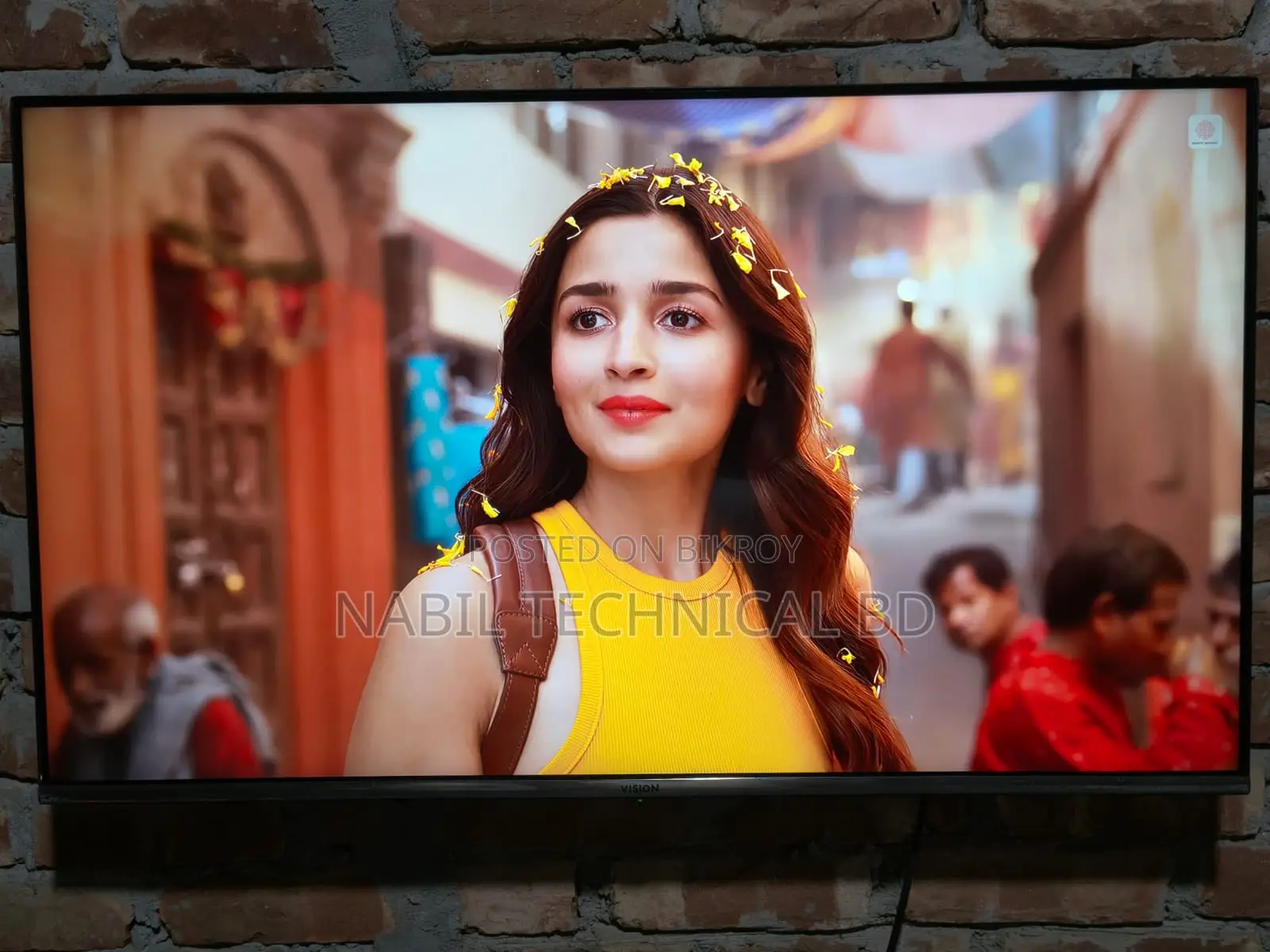 Visin 43" Voice Control LED TV.