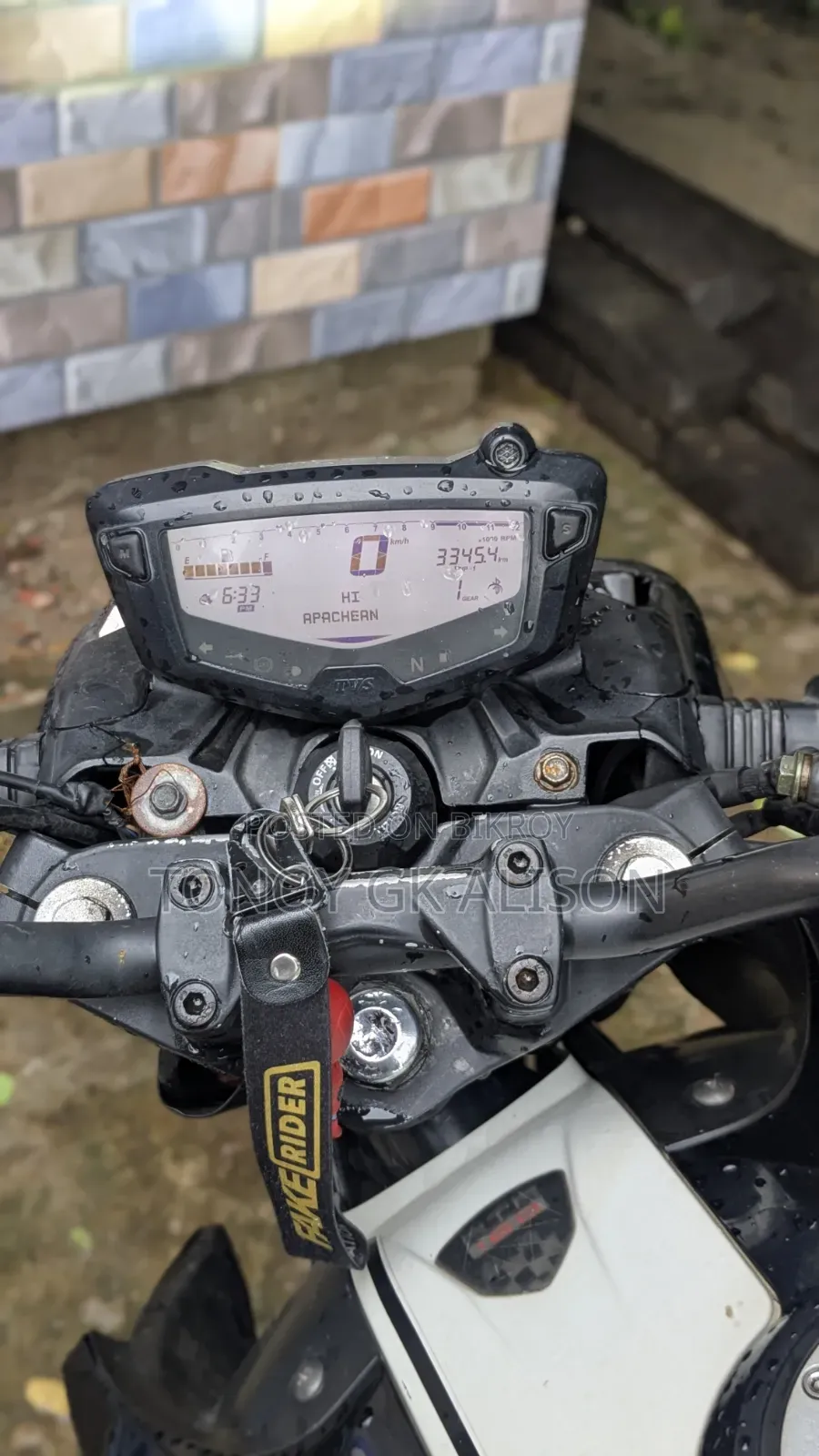 TVS Apache RTR 160 4V 2022 Black