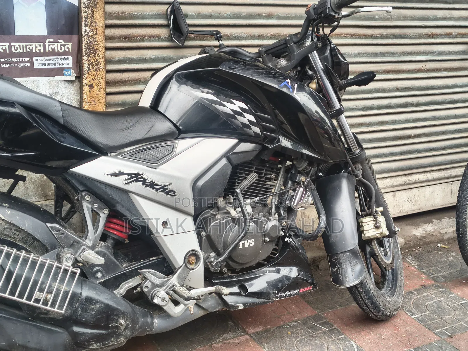 TVS Apache RTR 160 4V 2019 Black
