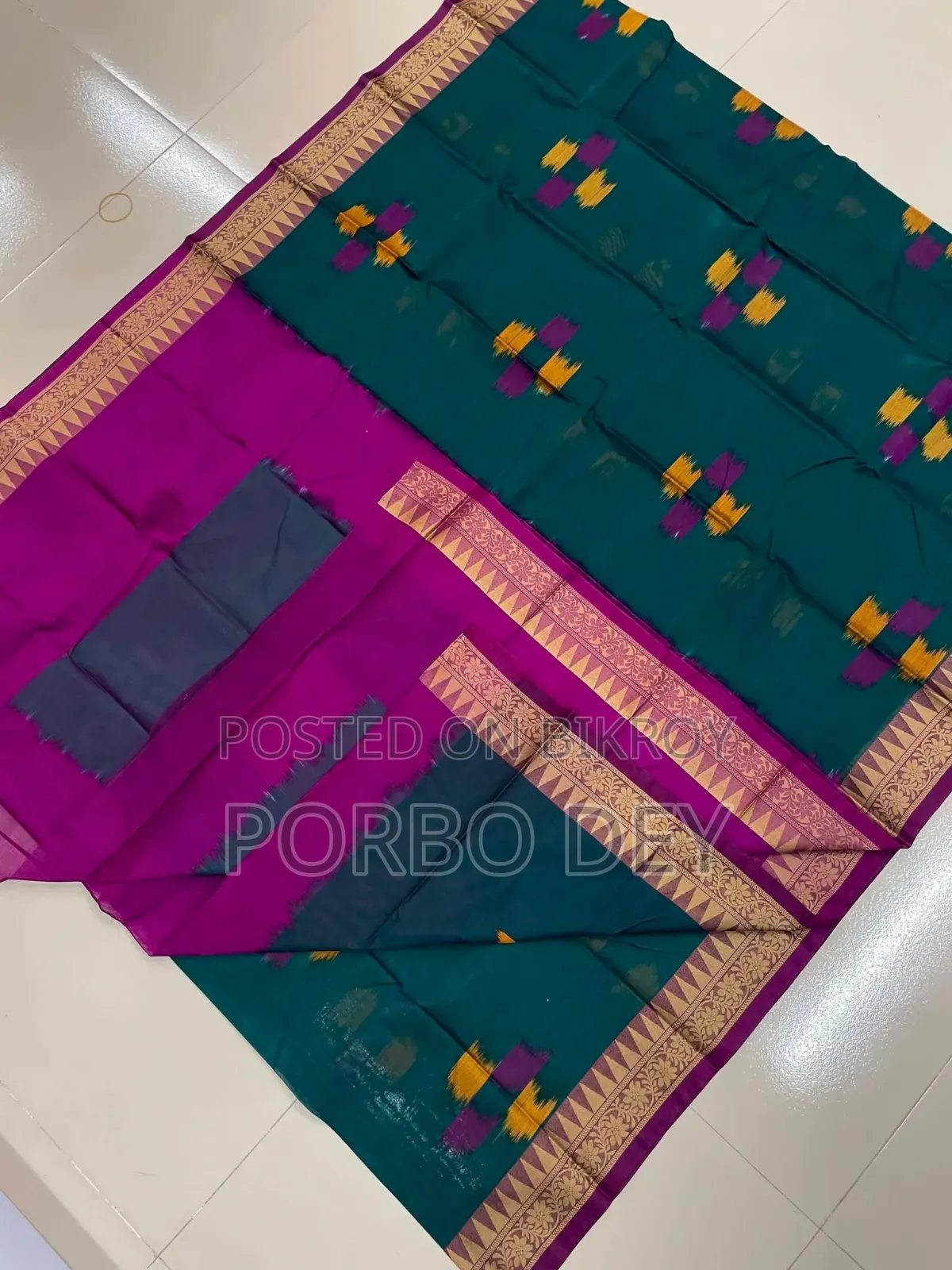 Jaba Pair Temple Maslai Kotki Saree with blouse piece. Puja collection.