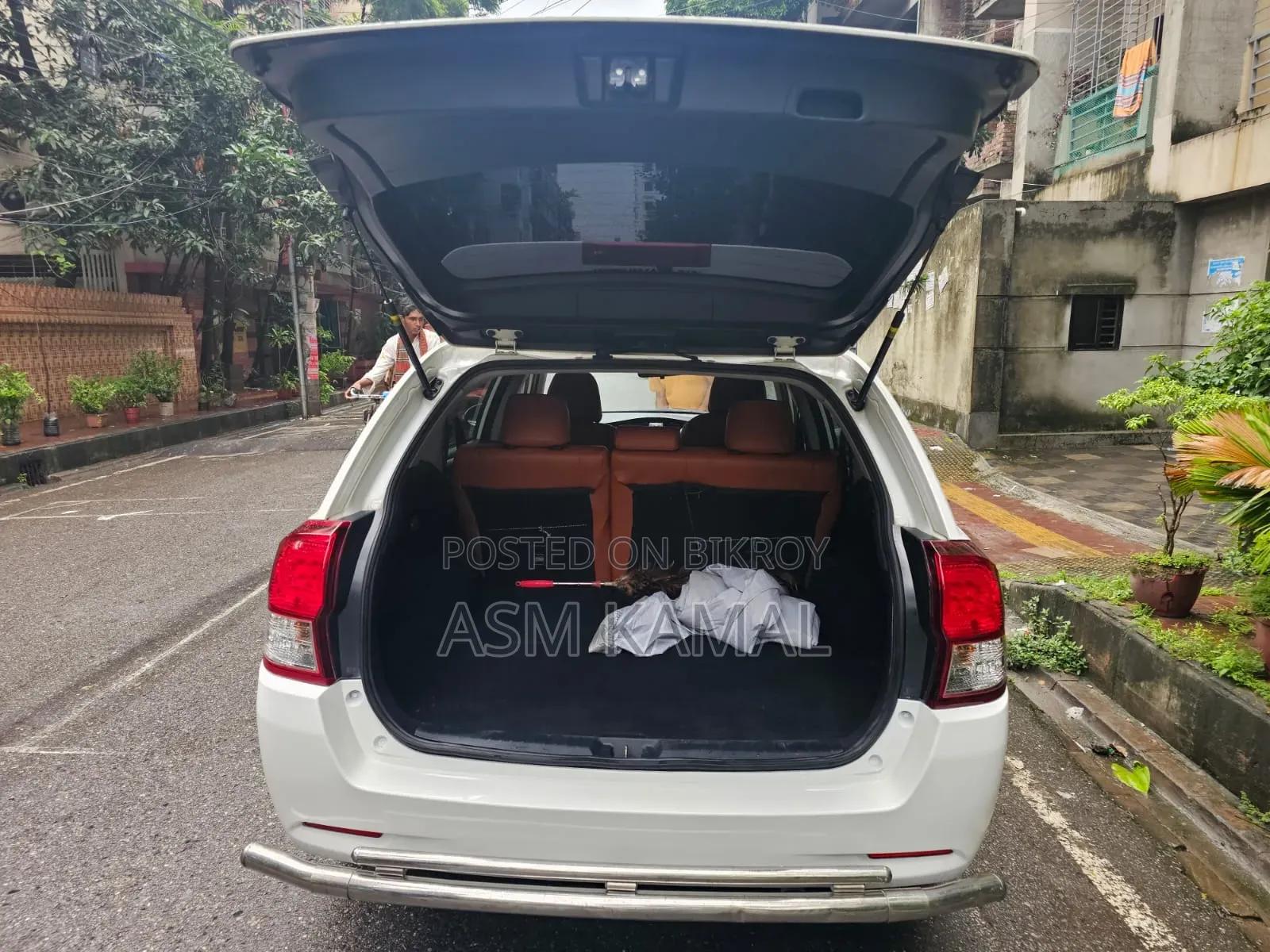 Toyota Axio 2013 Pearl