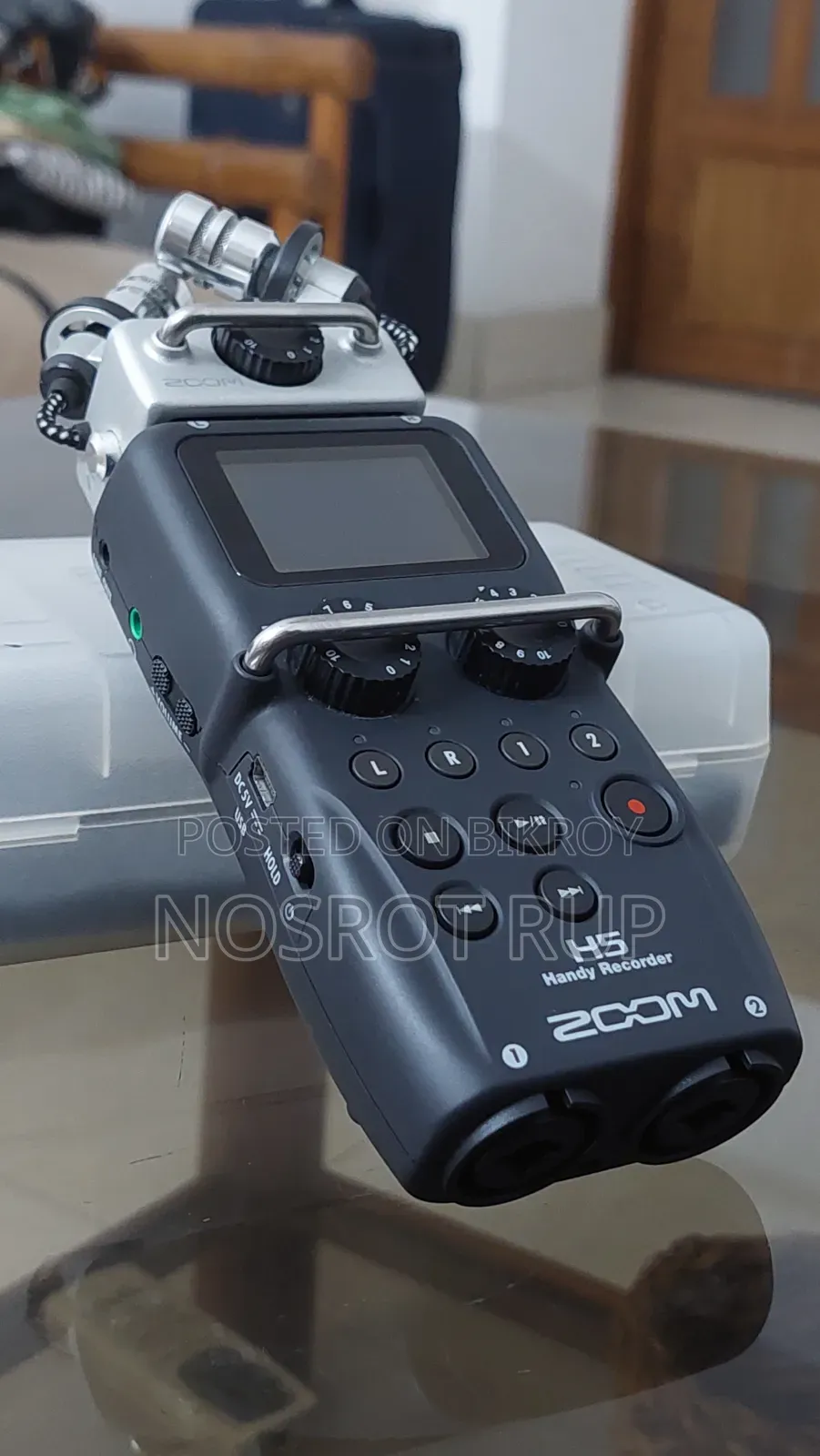 Zoom H5 Handy Recorder ফিল্ম মেকিং, ভয়েস রেকর্ডিং বা পডকাস্ট এর জন্য