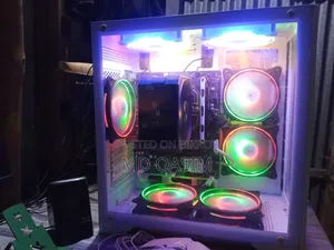 Desktop Computer 16GB AMD Ryzen 5 SSD 256GB