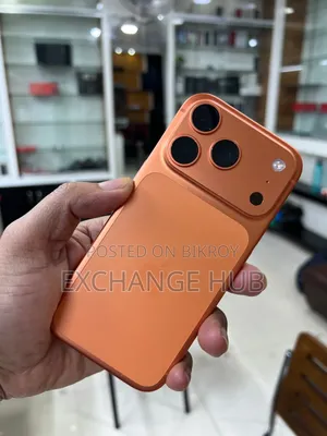 অ্যাপল আইফোন ১৭ প্রো ৫১২ জিবি অরেঞ্জ
