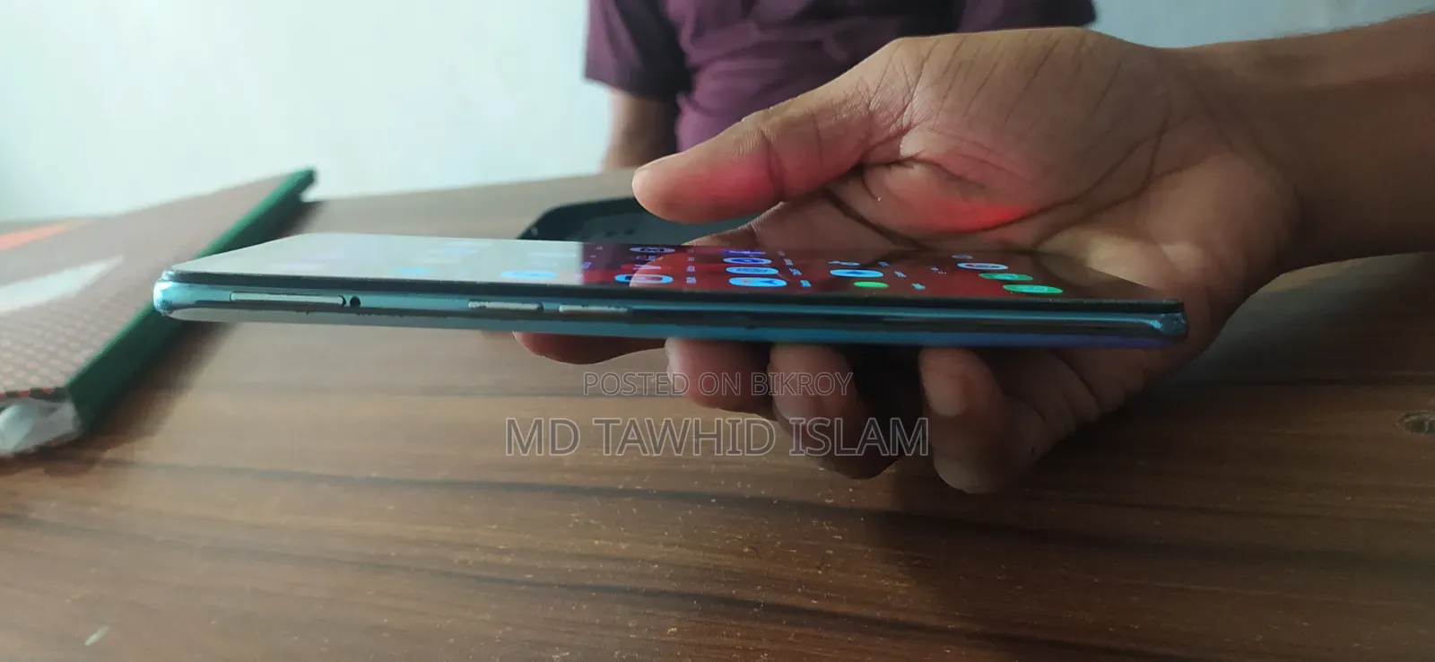 অপো এফ১৫ ২৫৬ জিবি