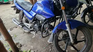 রানার বুলেট ১০০ ভি২ ২০২১ ব্লু