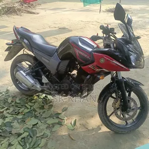 Yamaha FZ 2018 Red