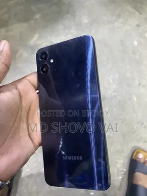 New Samsung Galaxy A05 64 GB Black