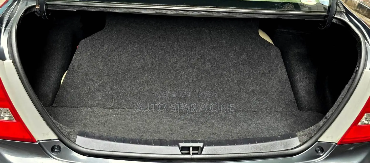 Toyota Axio 1.5 G 2WD 2010 Gray