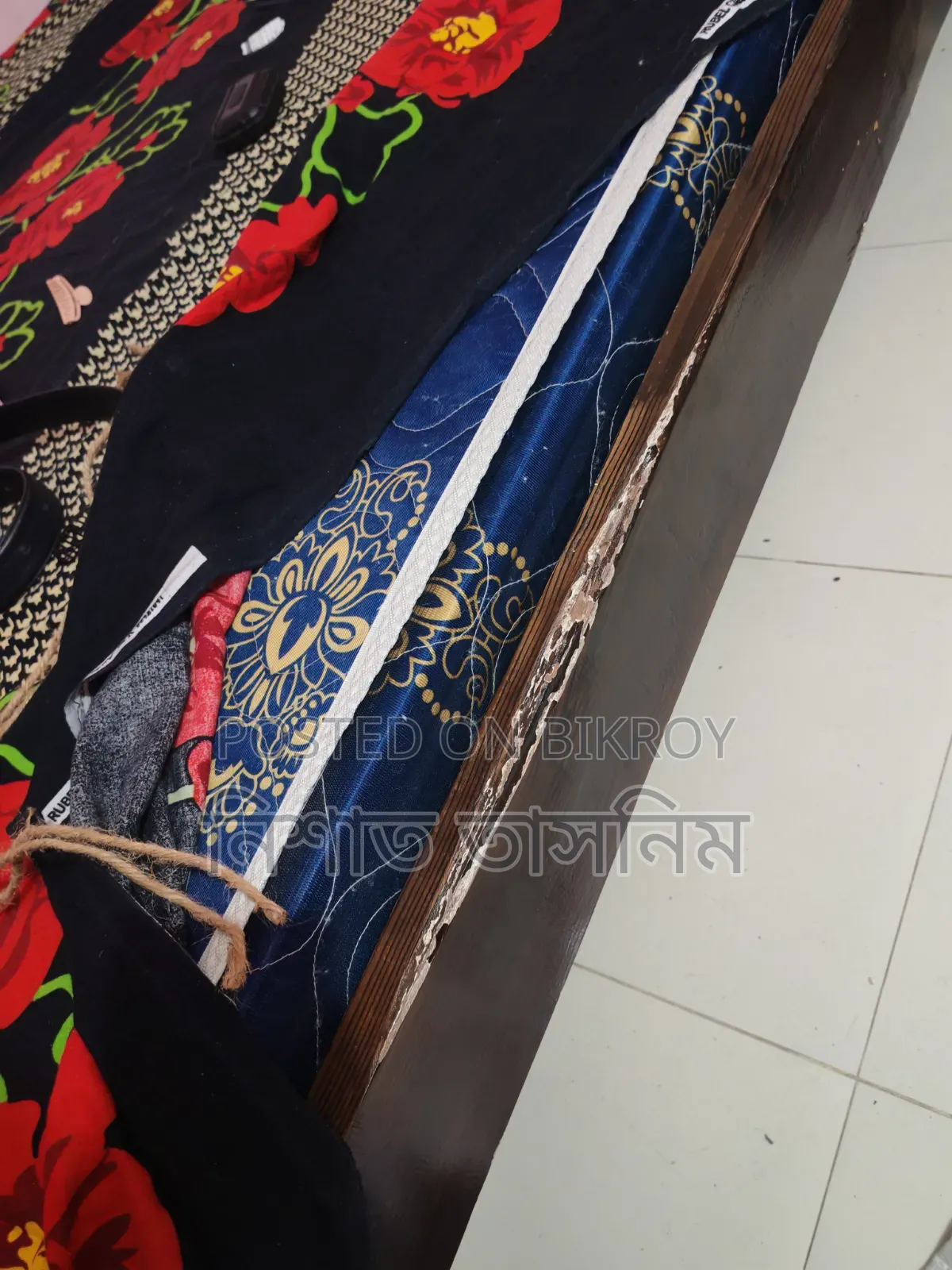 খাট ৫/৭ ফিট