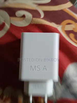 ওপ্পো অরিজিনাল ১৫ওয়াট চার্জার