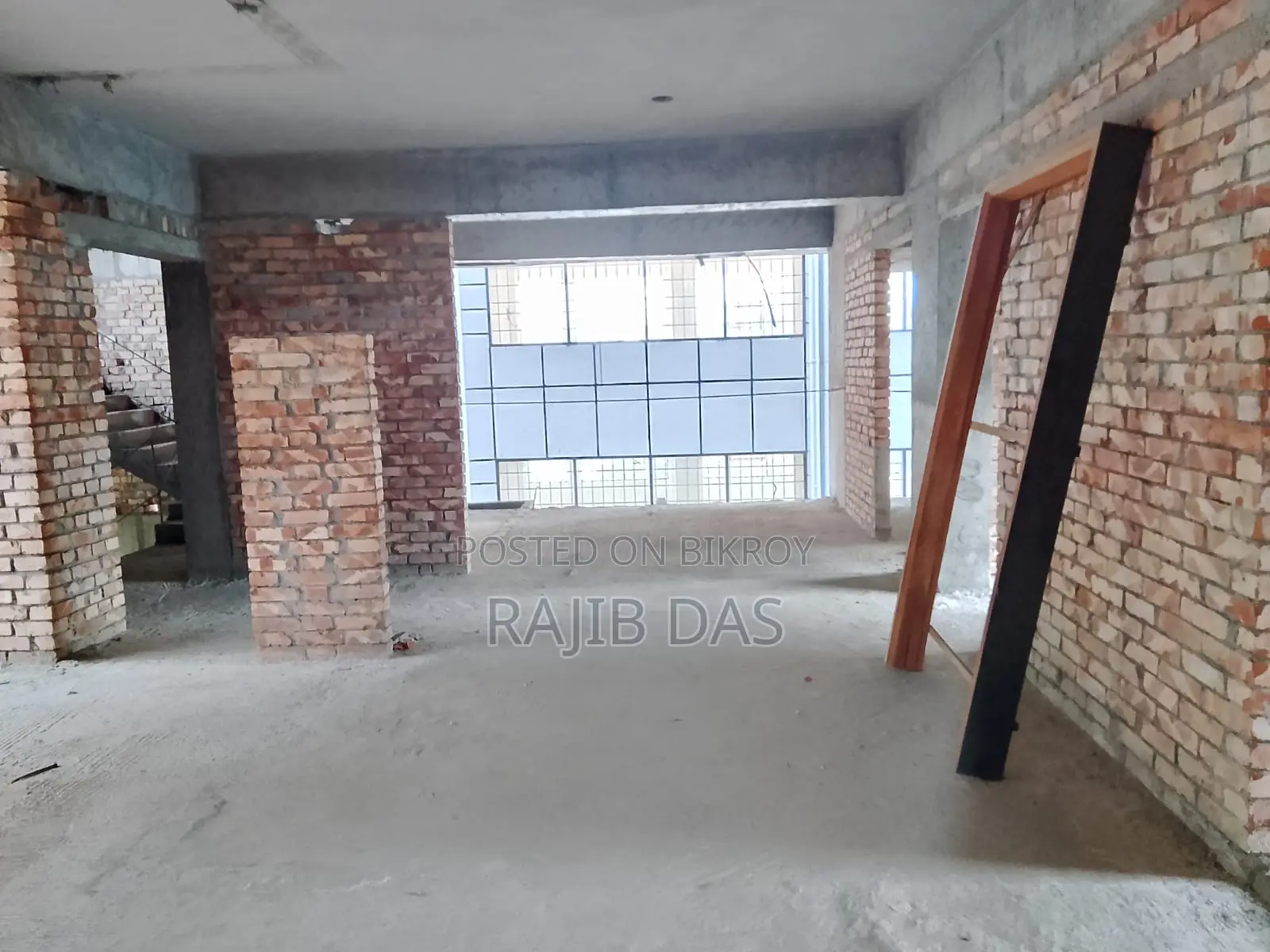 4-bedroom Apartment in Khilgaon for Sale