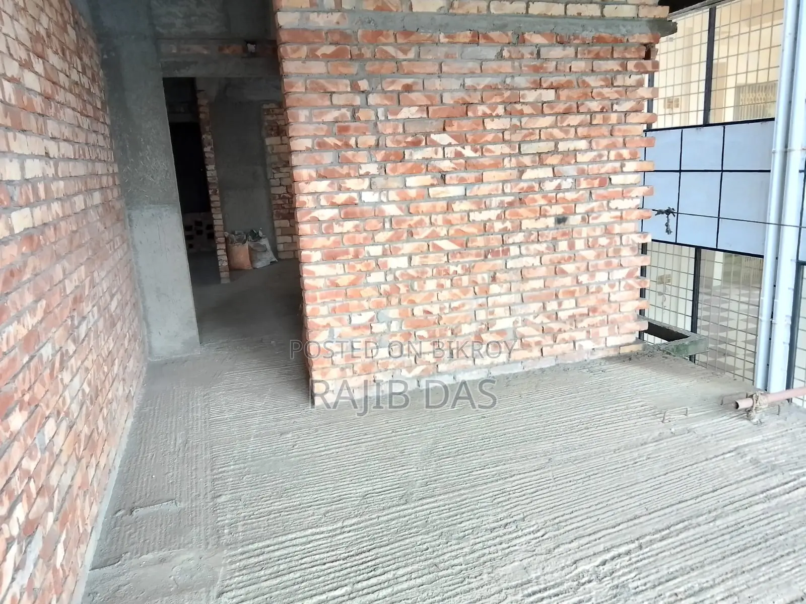 4-bedroom Apartment in Khilgaon for Sale