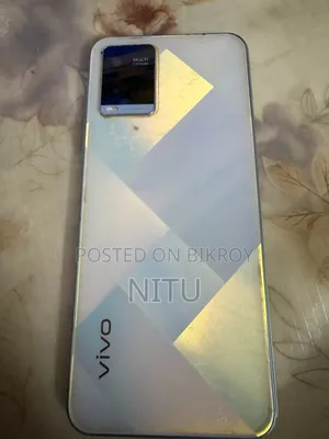 Vivo Y21 64 GB White