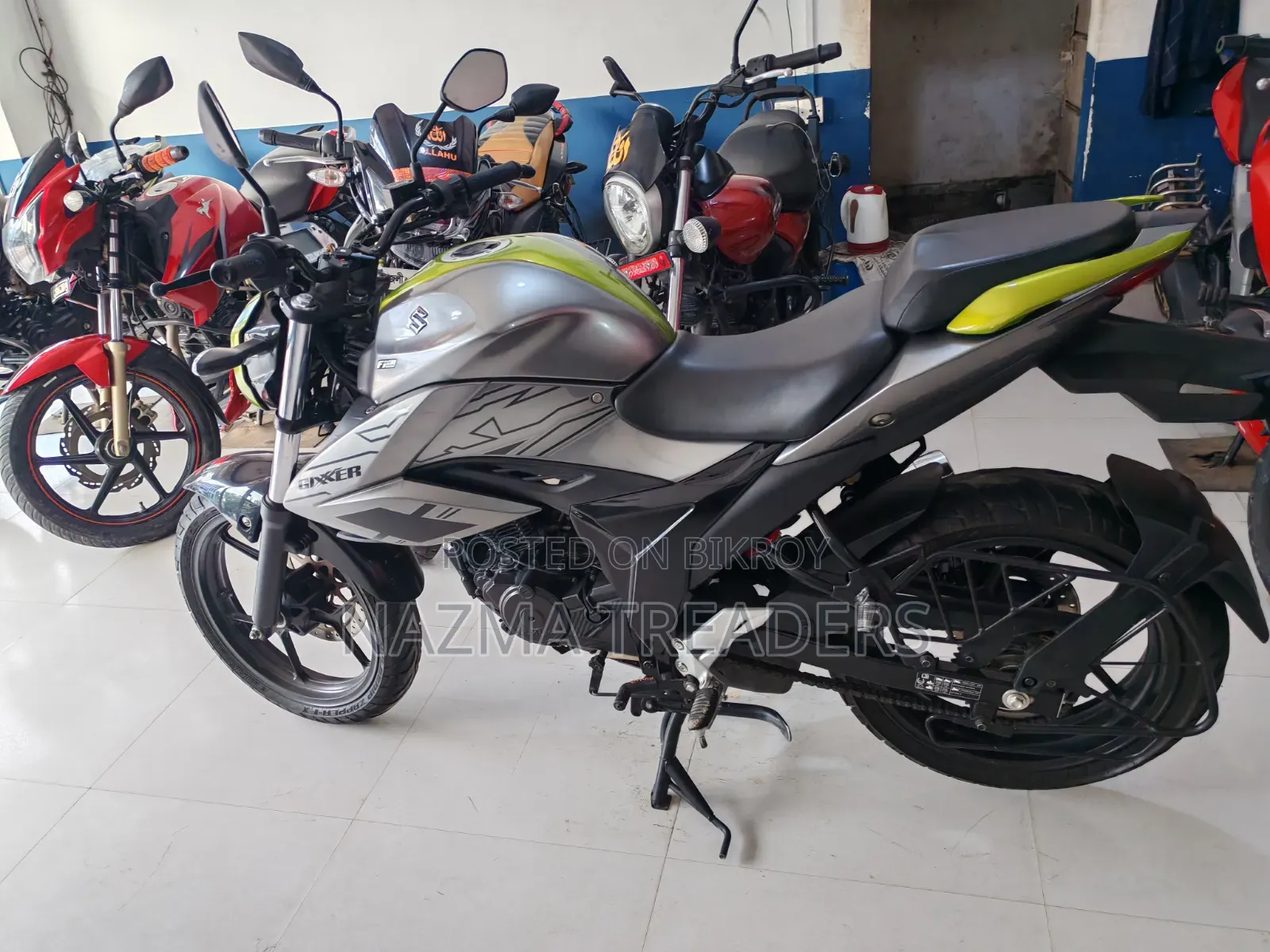 Suzuki Gixxer Fi ABS 2025 Gray