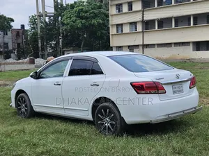টয়োটা প্রিমিও ২০১৬ হোয়াইট