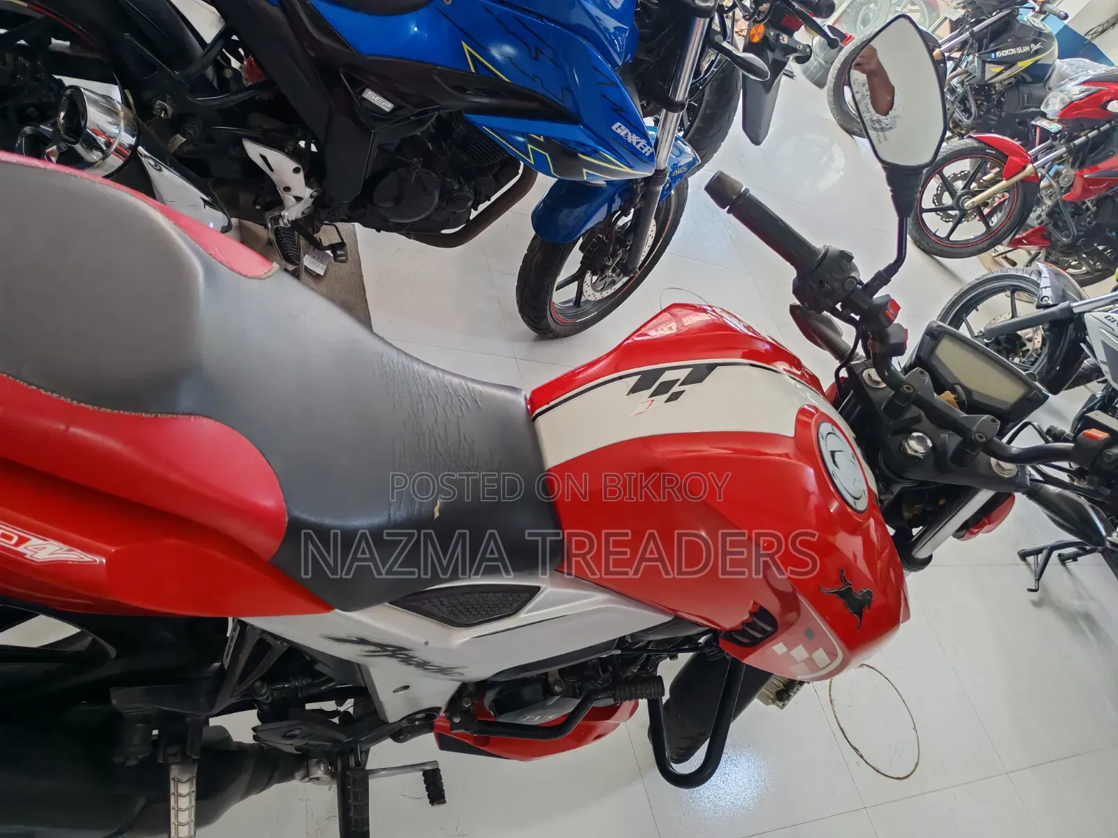 TVS 2022 Red