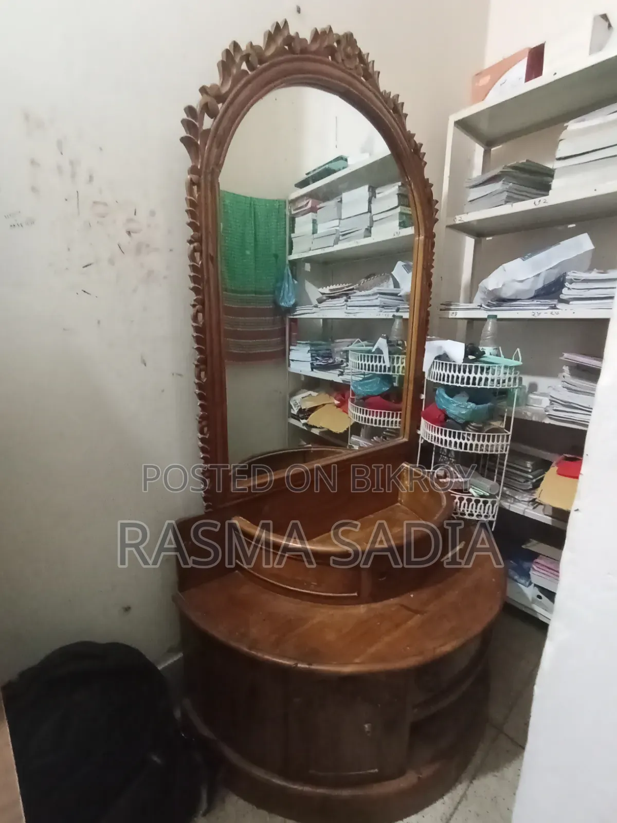 Teak wood dressing table