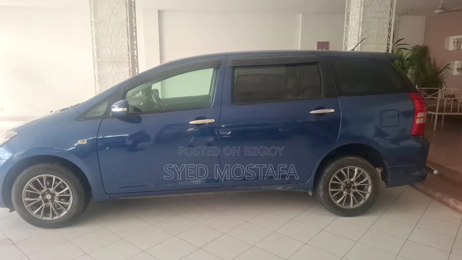 Toyota Wish 2004 Blue