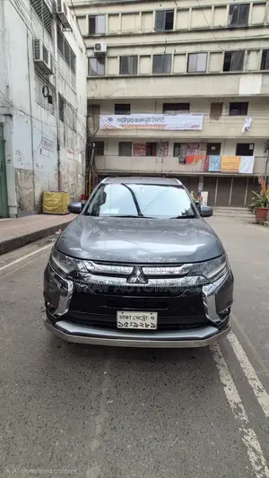 Mitsubishi Outlander 2017 Gray
