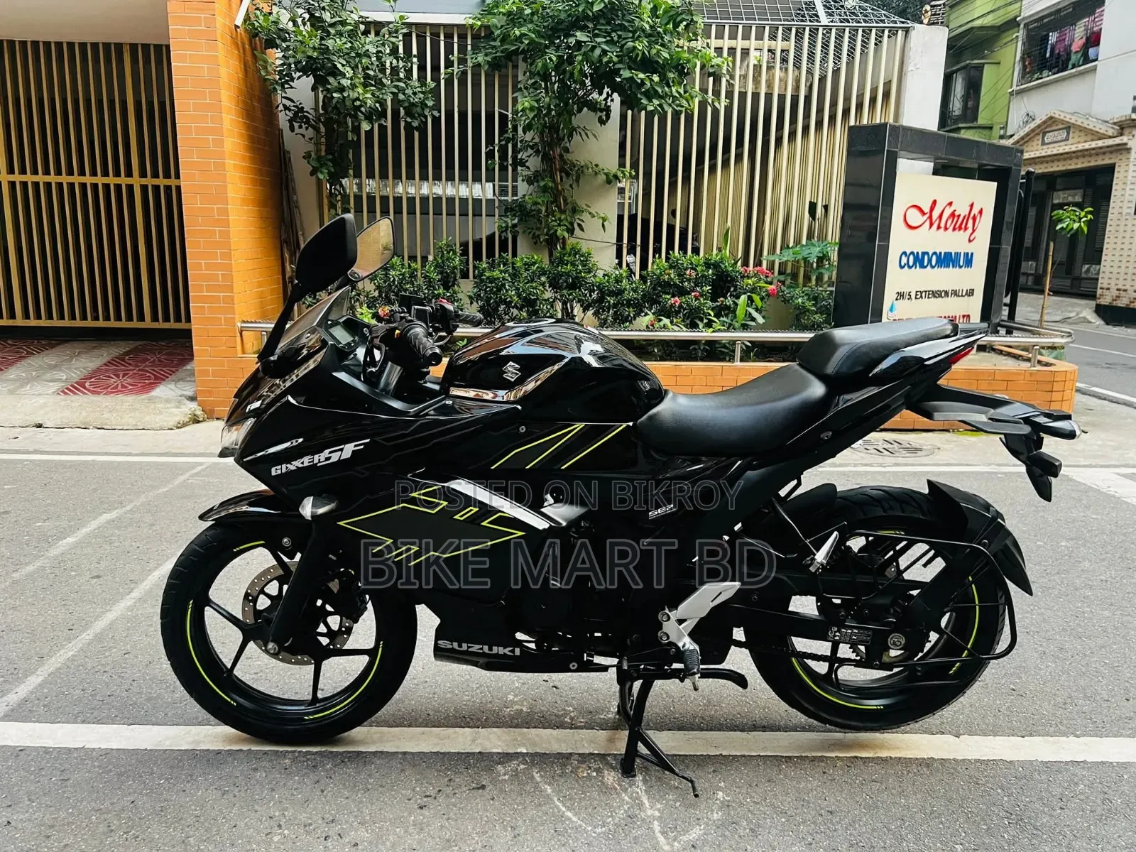 Suzuki Gixxer SF FI 2023 Black