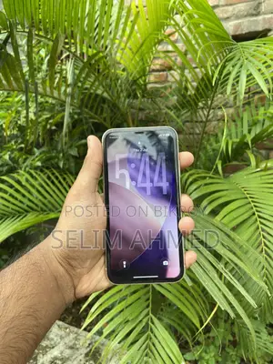 Apple iPhone 11 128 GB White