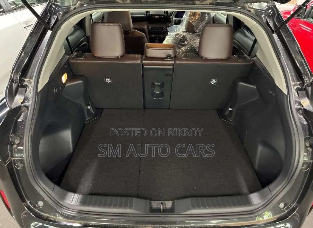 Toyota Yaris Cross 2021 Black