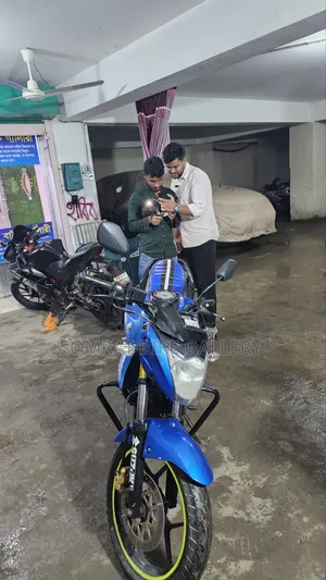সুজুকি জিক্সার মনোটোন ২০১৮ ব্লু