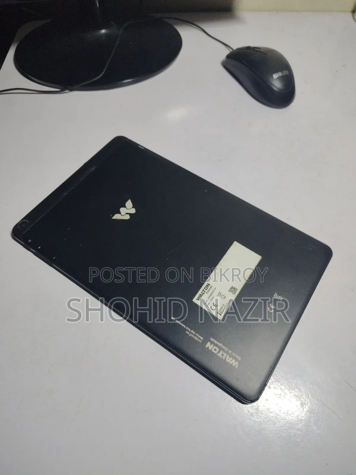 Walton 8 GB Black