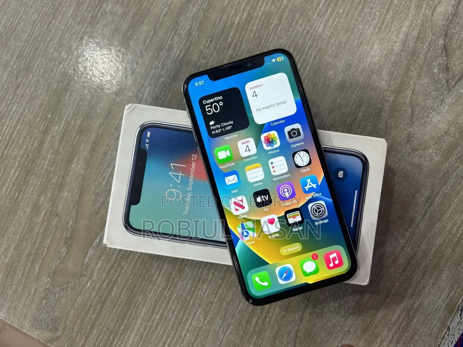 Apple iPhone XS 64 GB White