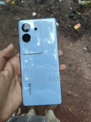 Vivo V29 5G 128 GB Purple