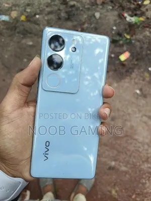 Vivo V29 5G 128 GB Purple
