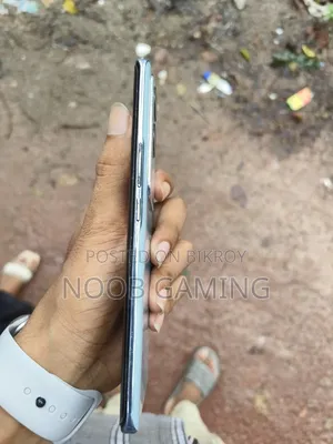 Vivo V29 5G 128 GB Purple