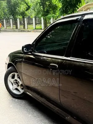 Toyota Starlet Glanza 1995 Brown