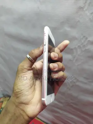 Apple iPhone 6s 32 GB Gold