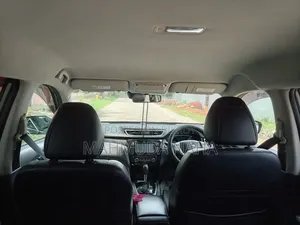 Nissan X-Trail 2016 Gray