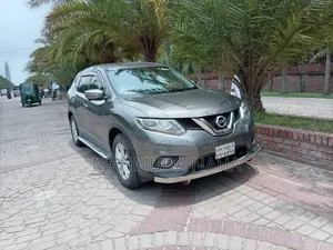 Nissan X-Trail 2016 Gray