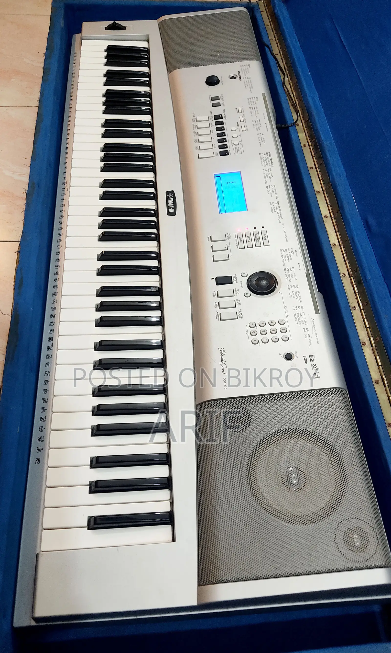 Yamaha DGX-230 (76 Keys) Portable Digital Piano With Case