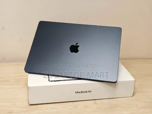 Laptop Apple MacBook Air 2024 M3 8GB Apple M3 SSD 256GB