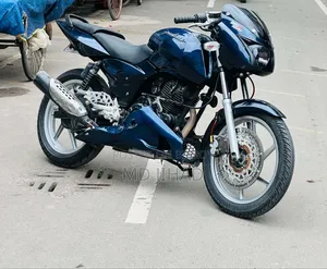 বাজাজ পালসার ১৫০ ২০১১ রেড