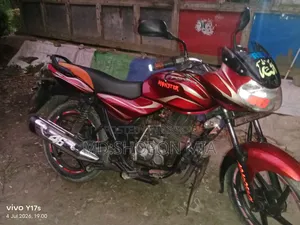 New Bajaj Discover 100 2015 Black