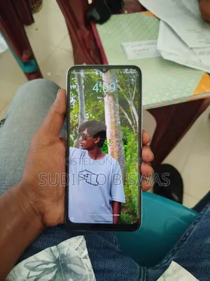 Realme C33 64 GB