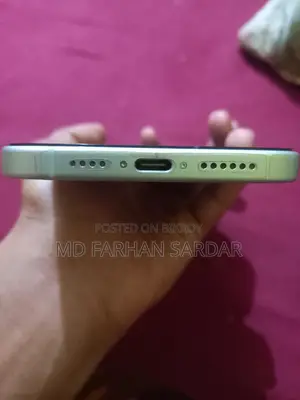 New Apple iPhone 15 Plus 128 GB White