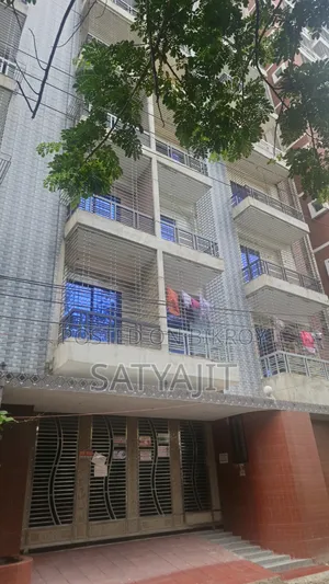 ঢাকার ধানমন্ডিতে ৩ বেডরুমের ফার্নিশড অ্যাপার্টমেন্ট বিক্রয়ের জন্য
