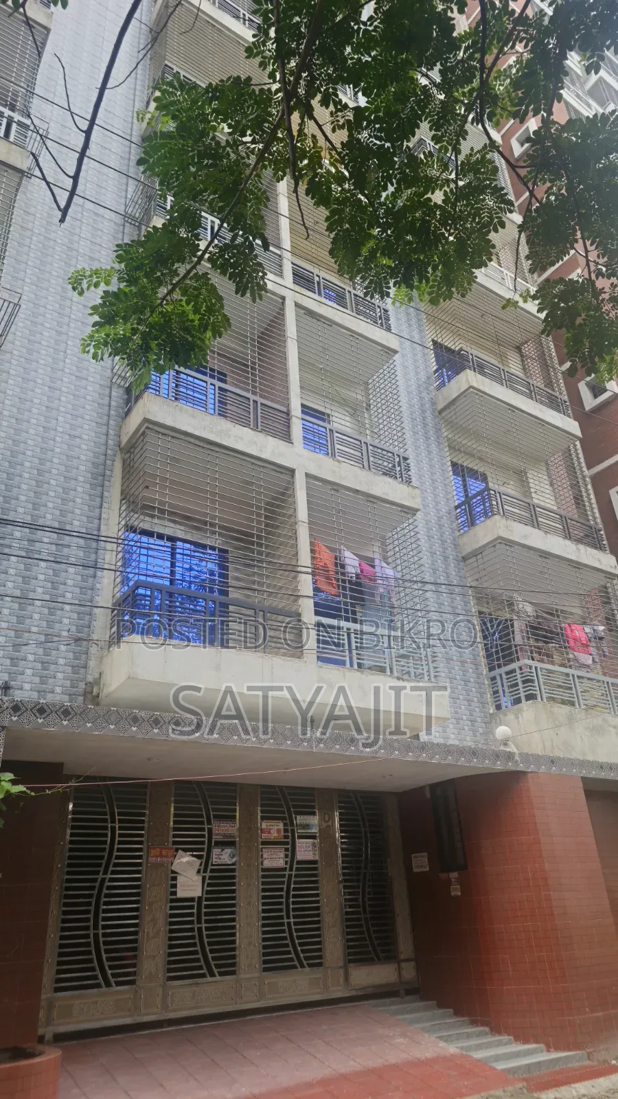 ঢাকার ধানমন্ডিতে ৩ বেডরুমের ফার্নিশড অ্যাপার্টমেন্ট বিক্রয়ের জন্য