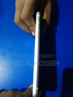 Apple iPhone XR 64 GB White