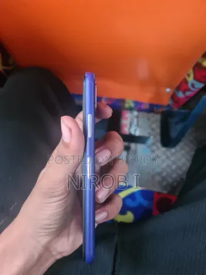 Apple iPhone X 64 GB White